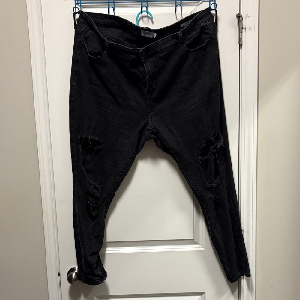 True Craft Black Distressed Boyfriend Jeans